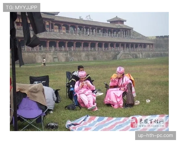 蒋林静出场那一刻，我还以为走错了明星见面会现场呢！
